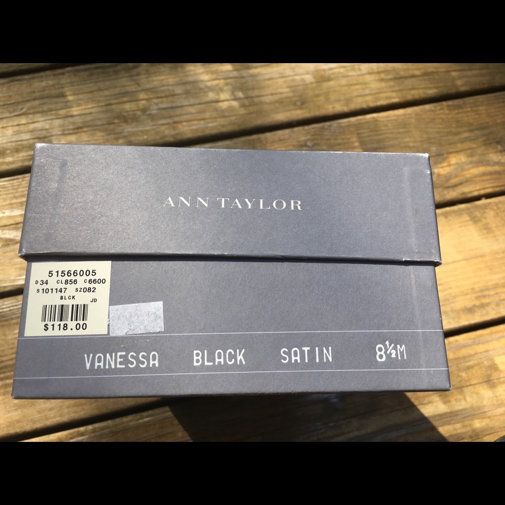 Ann Taylor Black Satin Mules - Picture 10 of 11